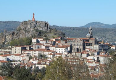 Restez Connecté à Votre Ville : L'Essentiel des Informations Locales au Puy-en-Velay