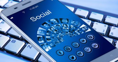 Médias Sociaux et informations : Mieux s'adapter à l'ère numérique