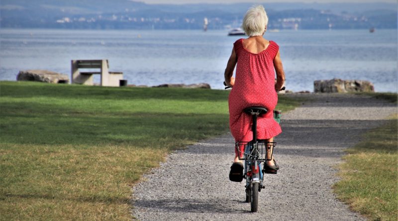 Vivre sa vie de seniors au top de sa forme : conseils, bien-être et équilibre